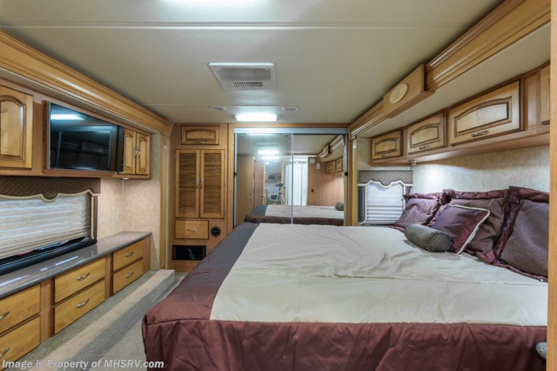 2011 Coachmen Pathfinder 406QS W/ King Bed, 4 Slides & More