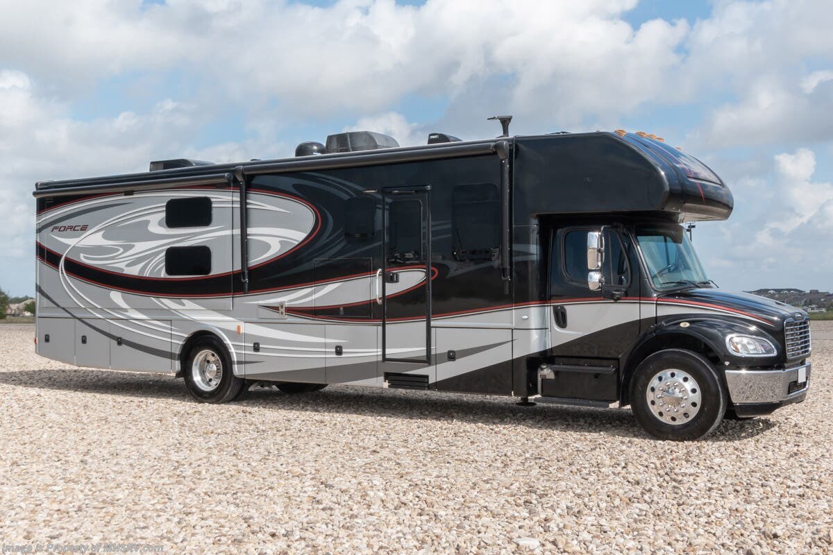 2015 Dynamax Corp Force 37BH #MHS3129C - For Sale in Alvarado, TX