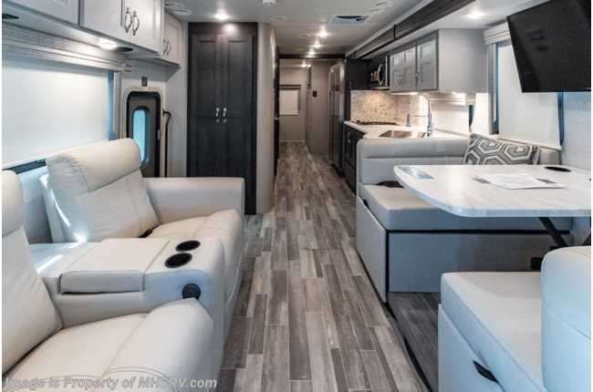 2025 Thor Motor Coach Inception 34XG Super C W/ King Bed, Auto Leveling ...