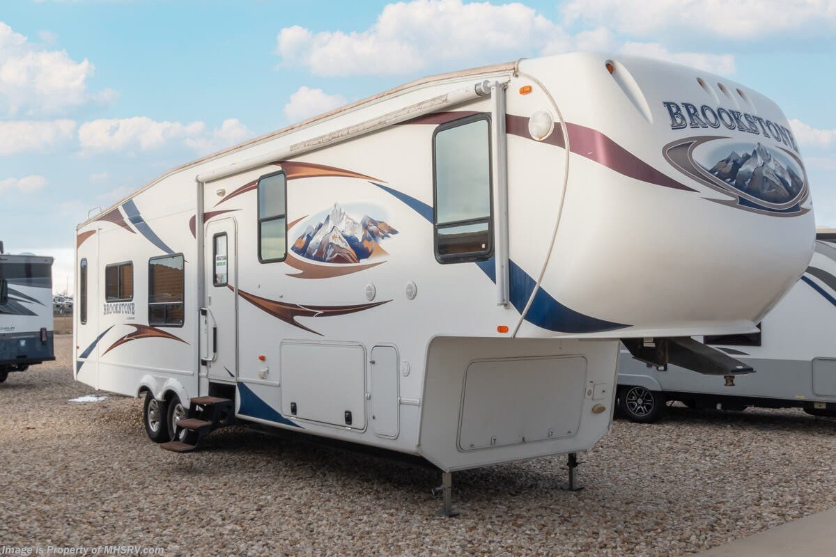 2012 Coachmen Brookstone 367RL W/ King Bed, Pwr Awning, Ext. Entertainment &amp; More