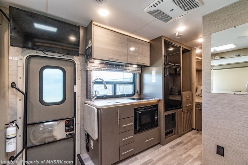 2022 Thor Motor Coach Axis RUV 24.1 RV W/ Stabilizer Jacks, Pwr. Patio ...