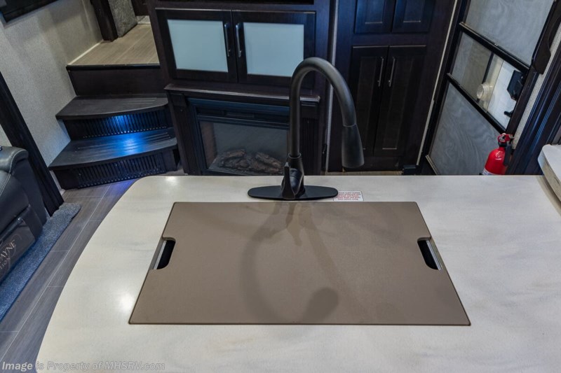 2018 Keystone Raptor 362TS Bath & 1/2 Bunk Model Toy Hauler W/ Auto ...