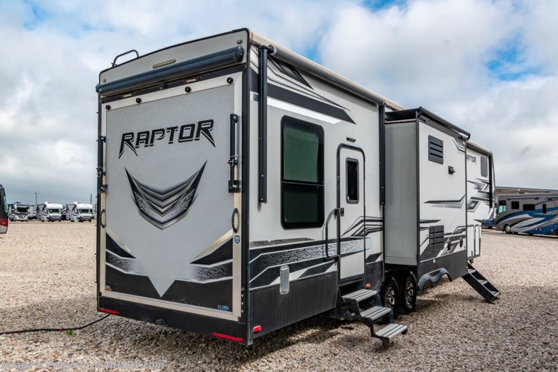 2018 Keystone Raptor 362TS Bath & 1/2 Bunk Model Toy Hauler W/ Auto ...