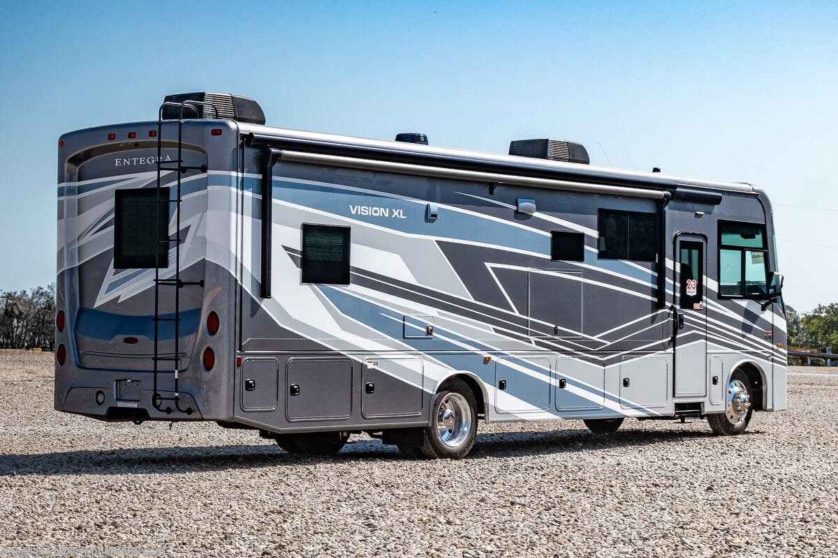 2025 Entegra Coach Vision XL 34G #MHS42683 - For Sale in Alvarado, TX