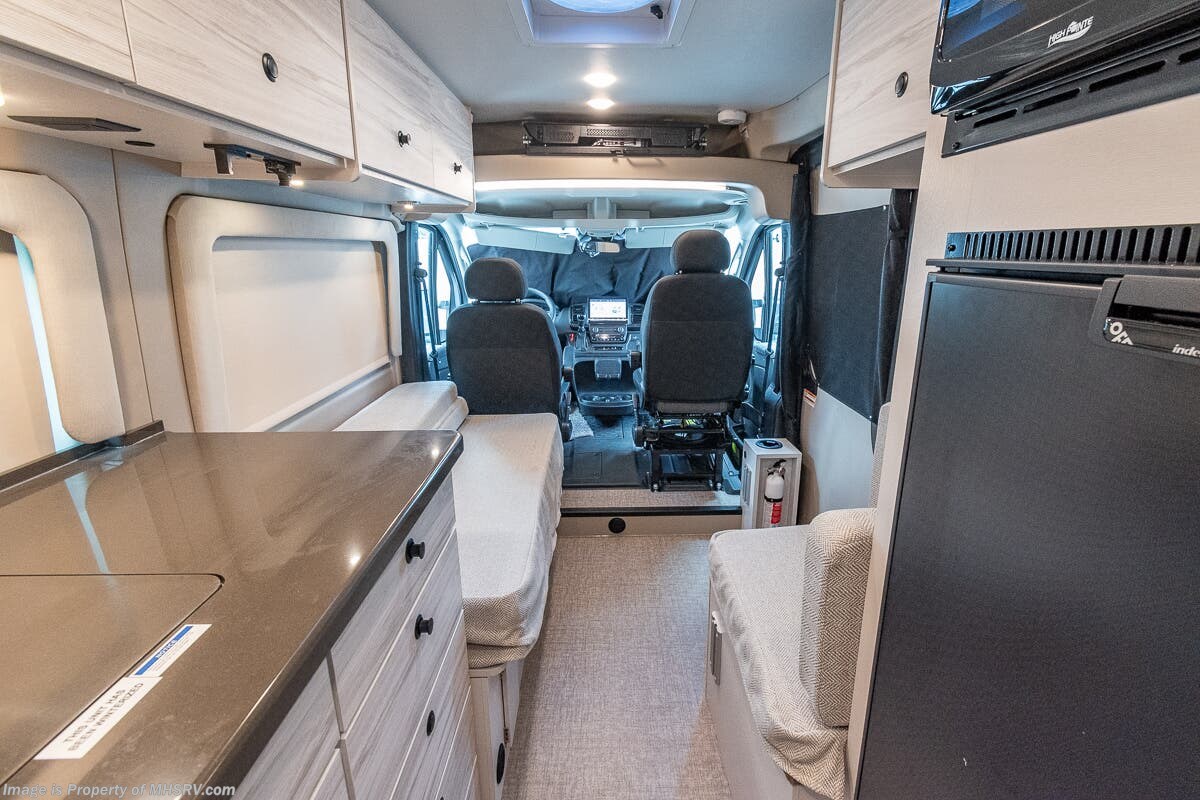 2025 Entegra Coach Arc 18C RV W/ Solar, Swivel Pass. Seat, Pwr. Awning ...
