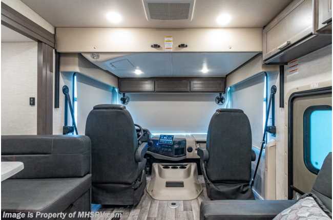2025 Thor Motor Coach Outlaw Toy Hauler 38MB Toy Hauler RV W/ Solar ...