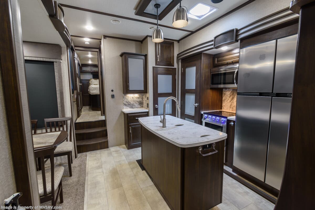 2019 Grand Design Momentum 376TH 5th Wheel W/ Theater Seats, Onan Gen ...