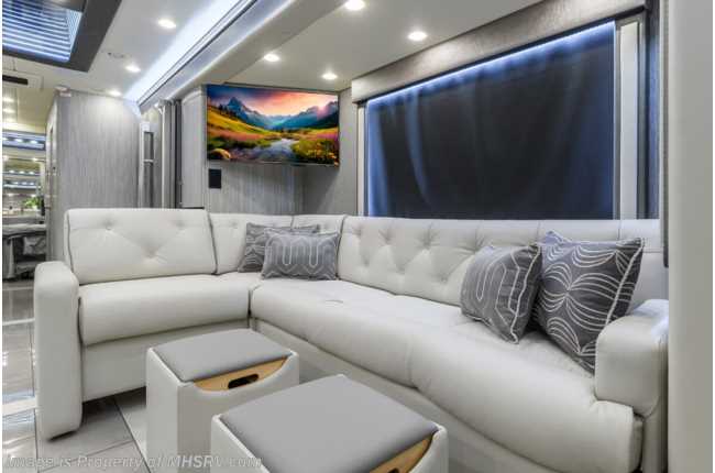2025 Foretravel Realm Presidential Luxury Villa Bunk (LVB) W/ Spa