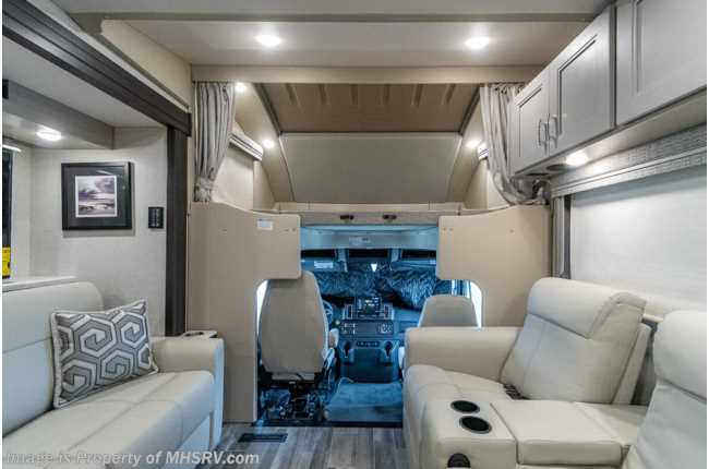 2025 Thor Motor Coach Inception 38FX Super C W/ Solar System, Theater ...