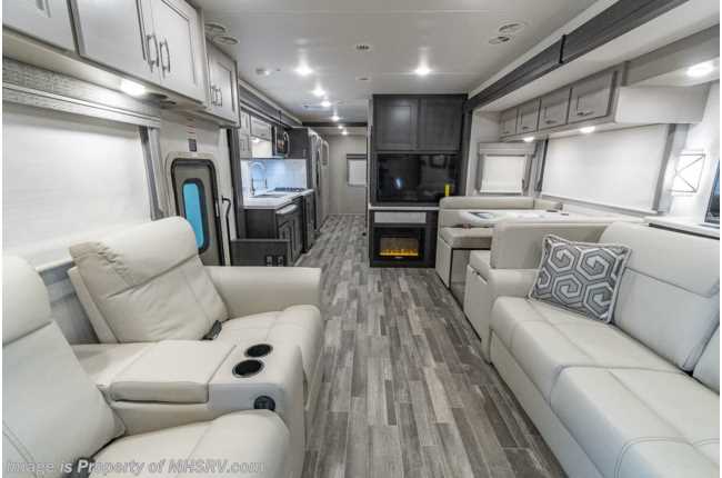 2025 Thor Motor Coach Inception 38FX Super C W/ Solar System, Theater ...