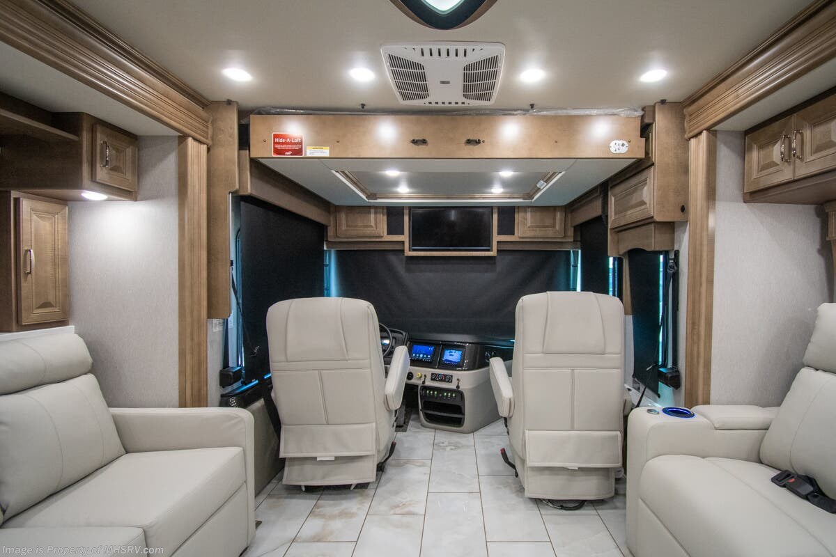 2026 Discovery 38W by Fleetwood from Motor Home Specialist in Alvarado, Texas