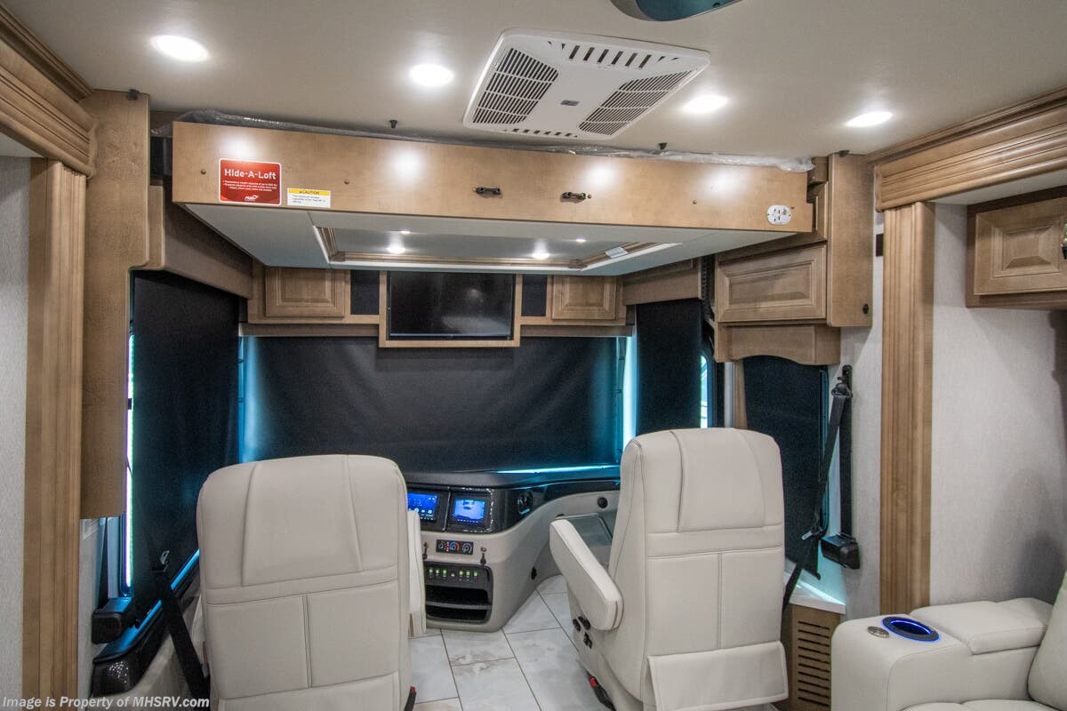 New 2026 Fleetwood Discovery 38W available in Alvarado, Texas