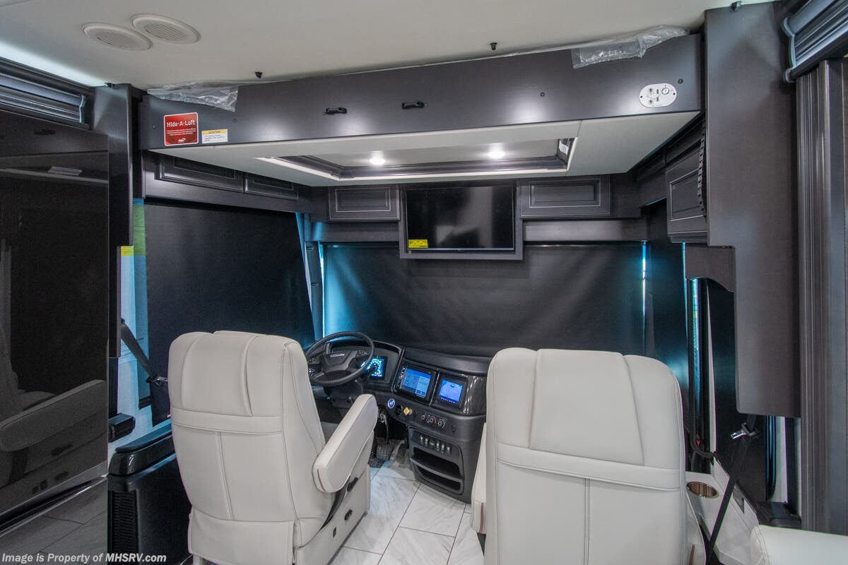 New 2026 Fleetwood Discovery LXE 40G available in Alvarado, Texas