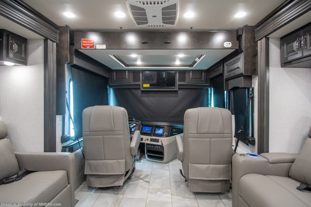 2026 Discovery 38W by Fleetwood from Motor Home Specialist in Alvarado, Texas