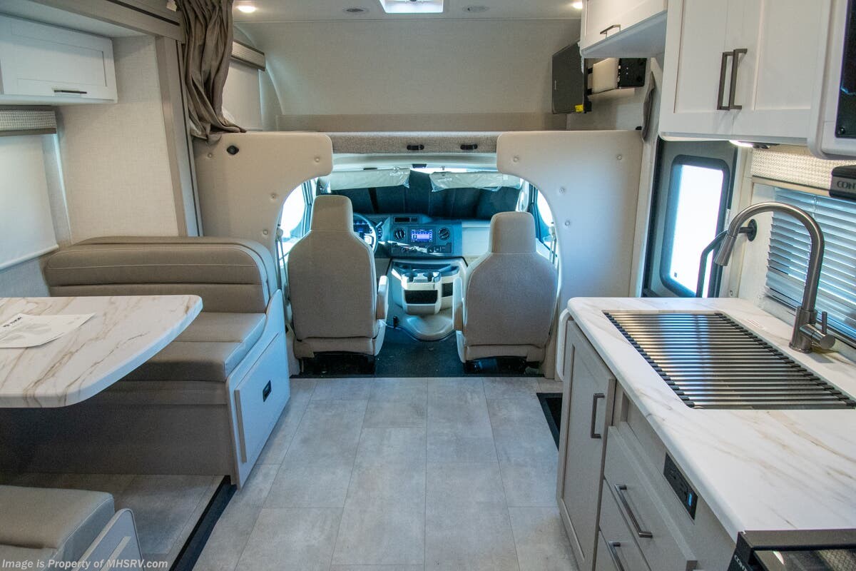 2026 Thor Motor Coach Quantum LZ25 - New Class C For Sale by Motor Home Specialist in Alvarado, Texas