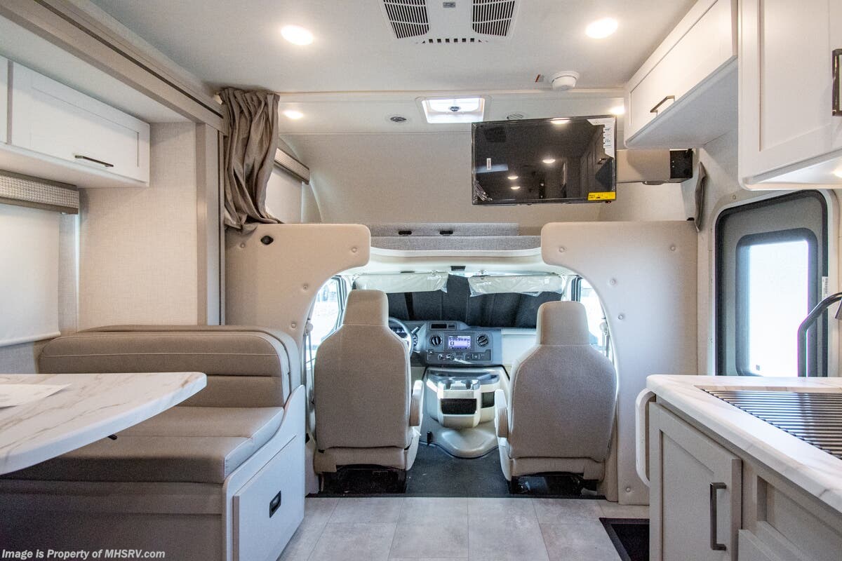 New 2026 Thor Motor Coach Quantum LZ25 available in Alvarado, Texas