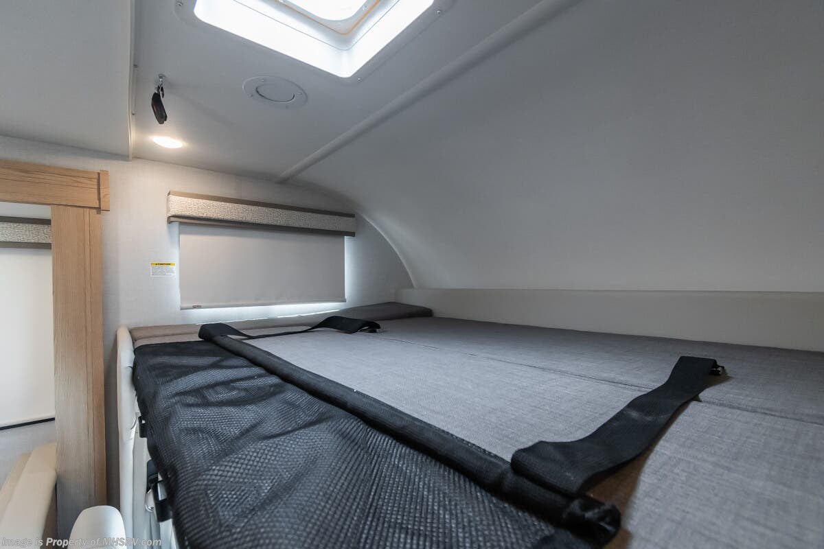 New 2026 Thor Motor Coach Chateau 31E available in Alvarado, Texas