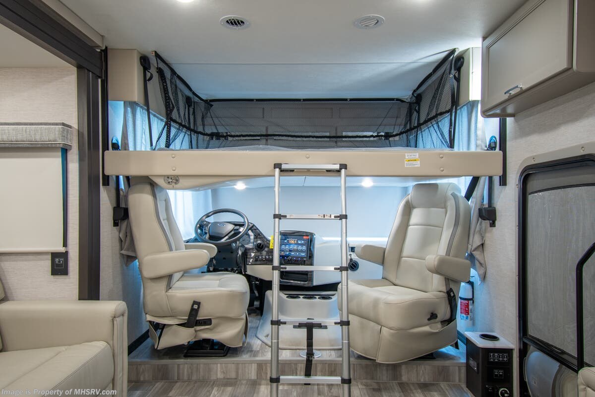 New 2026 Thor Motor Coach Luminate CC35 available in Alvarado, Texas