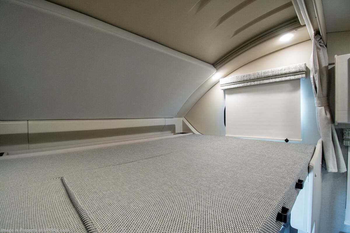 New 2026 Thor Motor Coach Inception 34XG available in Alvarado, Texas