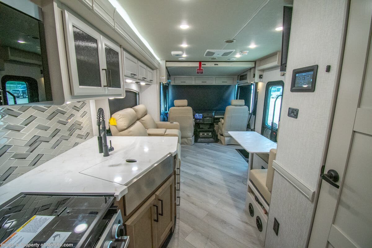 2026 Fleetwood Fortis 36Y - New Class A For Sale by Motor Home Specialist in Alvarado, Texas features Bath & 1/2
