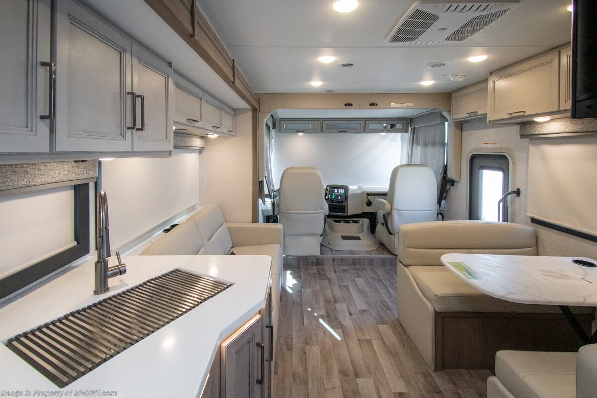 2026 Thor Motor Coach Resonate 29D - New Class A For Sale by Motor Home Specialist in Alvarado, Texas