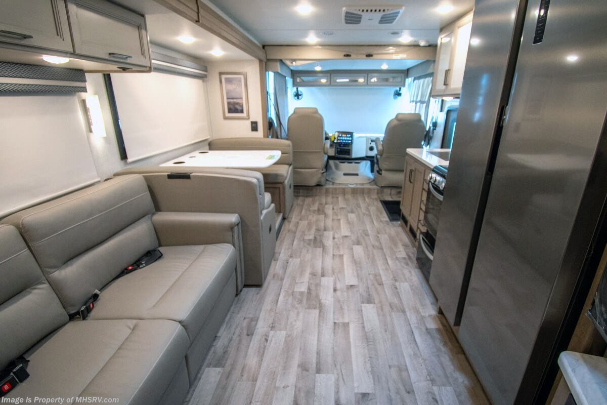 2026 Thor Motor Coach Hurricane 35G - New Class A For Sale by Motor Home Specialist in Alvarado, Texas
