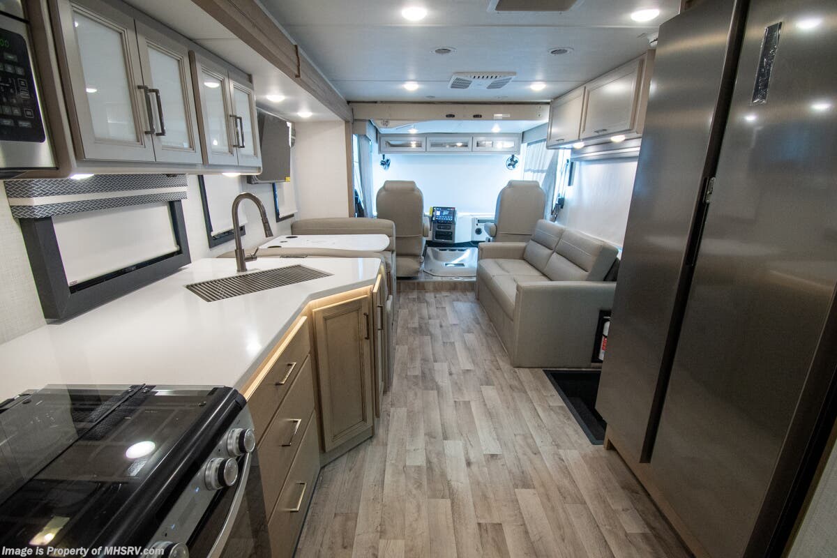 2026 Thor Motor Coach Hurricane 35J - New Class A For Sale by Motor Home Specialist in Alvarado, Texas features Bunk Beds
