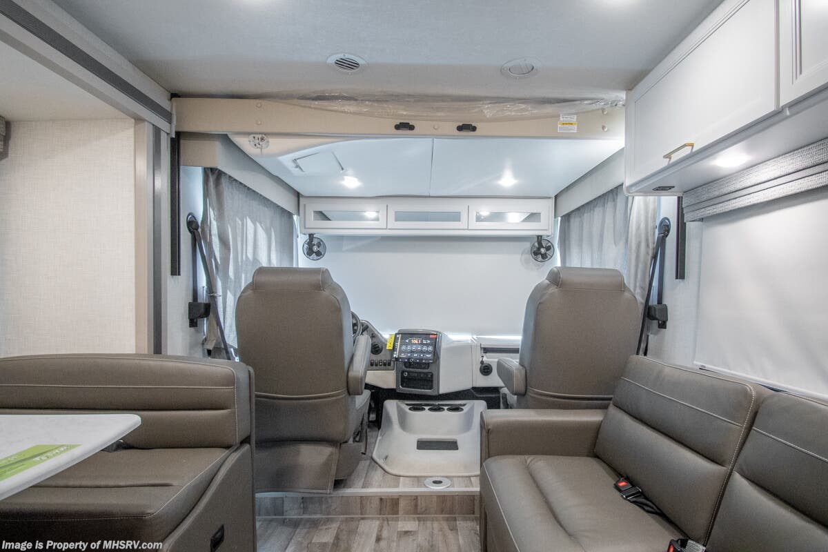 2026 Hurricane 35J by Thor Motor Coach from Motor Home Specialist in Alvarado, Texas