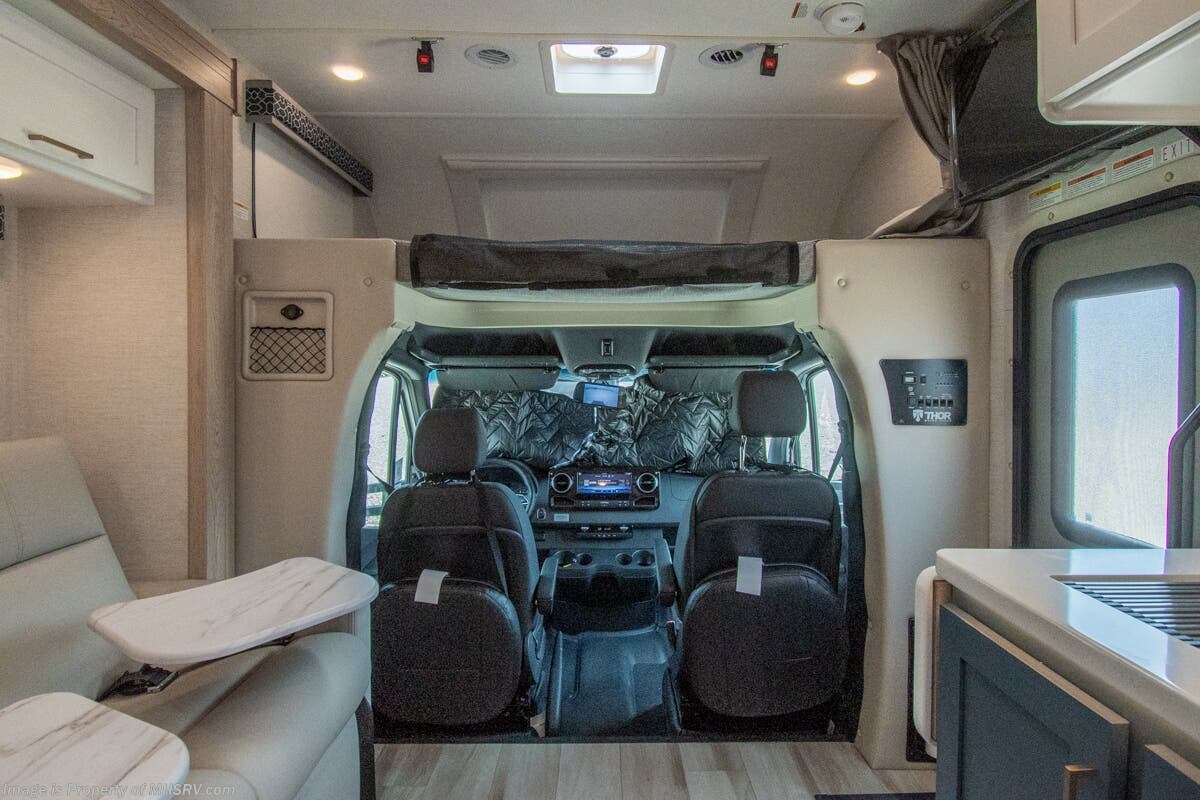 2026 Quantum Sprinter GL24 by Thor Motor Coach from Motor Home Specialist in Alvarado, Texas