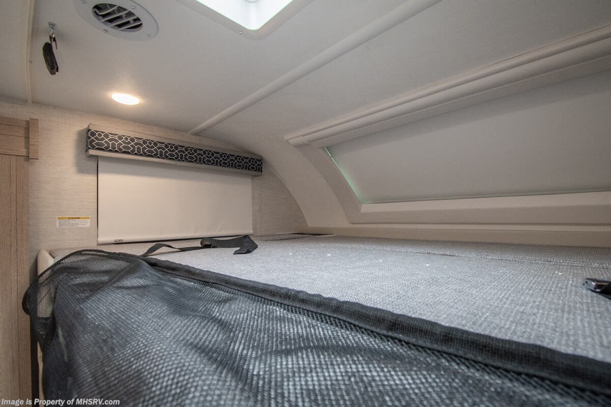 New 2026 Thor Motor Coach Quantum Sprinter GL24 available in Alvarado, Texas