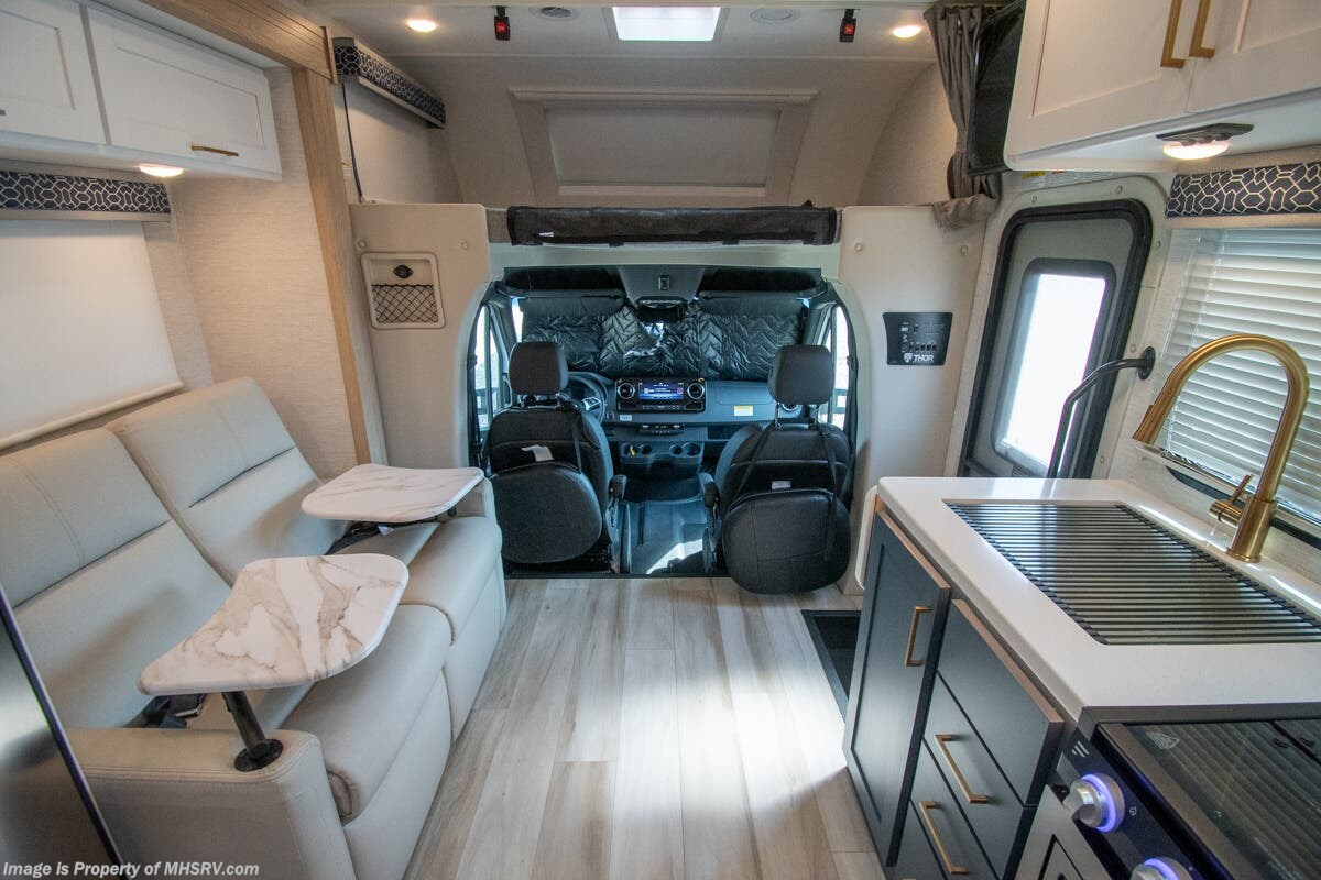 2026 Thor Motor Coach Quantum Sprinter GL24 - New Class C For Sale by Motor Home Specialist in Alvarado, Texas