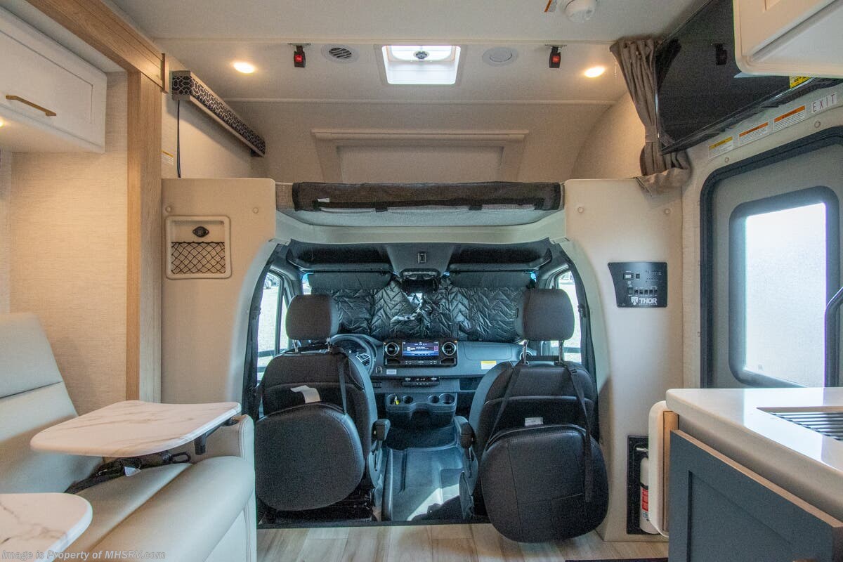 2026 Quantum Sprinter GL24 by Thor Motor Coach from Motor Home Specialist in Alvarado, Texas