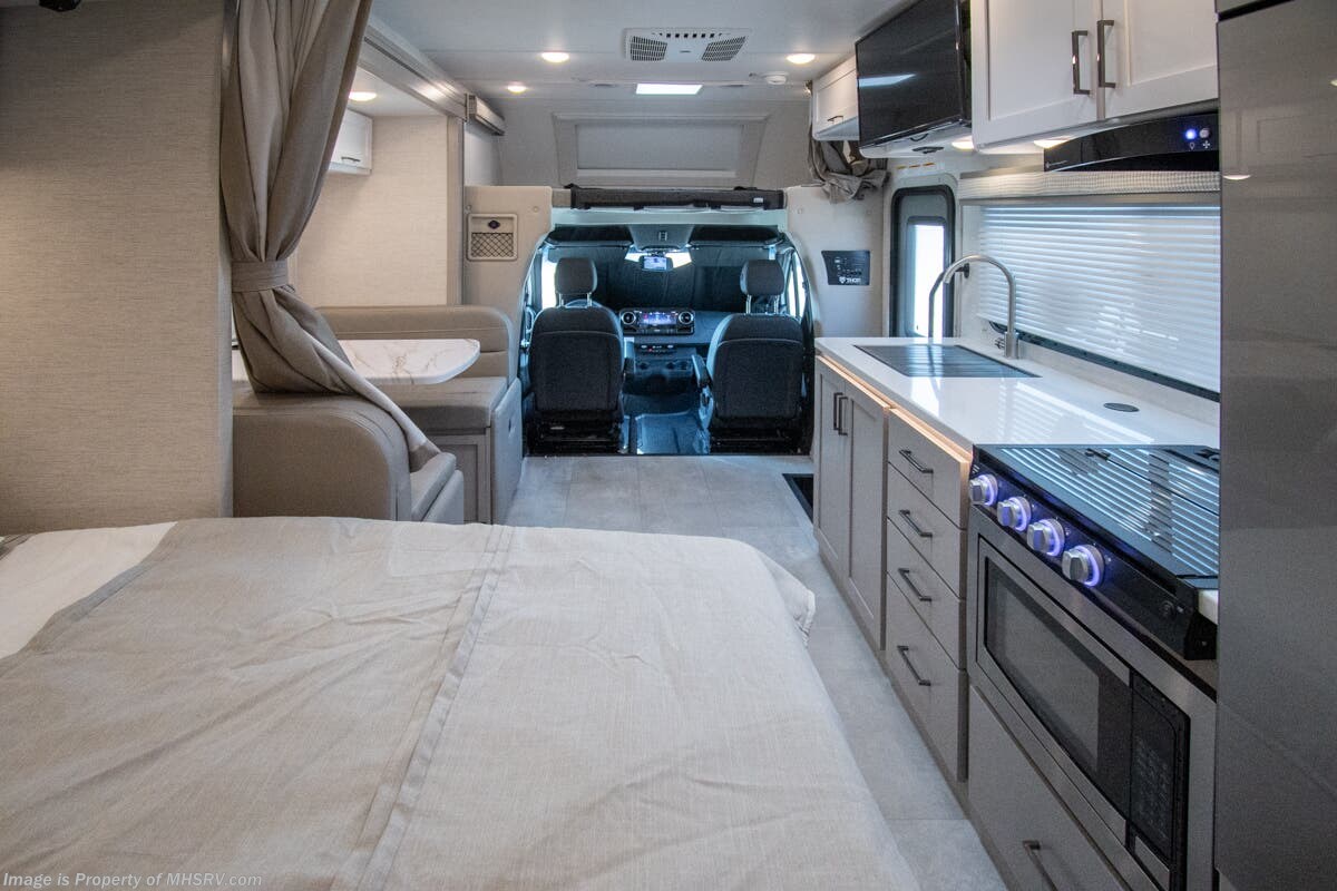 2026 Thor Motor Coach Quantum Sprinter MB24 - New Class C For Sale by Motor Home Specialist in Alvarado, Texas