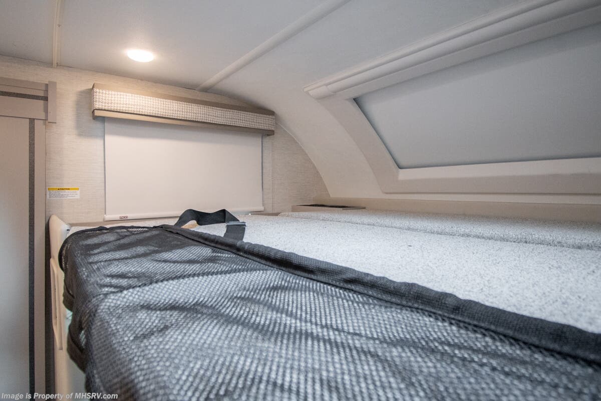 New 2026 Thor Motor Coach Quantum Sprinter MB24 available in Alvarado, Texas