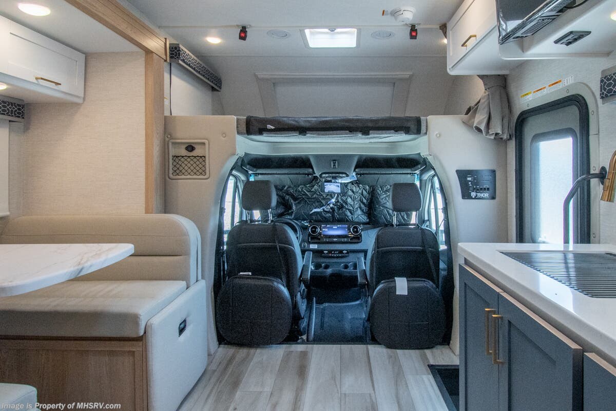 2026 Quantum Sprinter MB24 by Thor Motor Coach from Motor Home Specialist in Alvarado, Texas