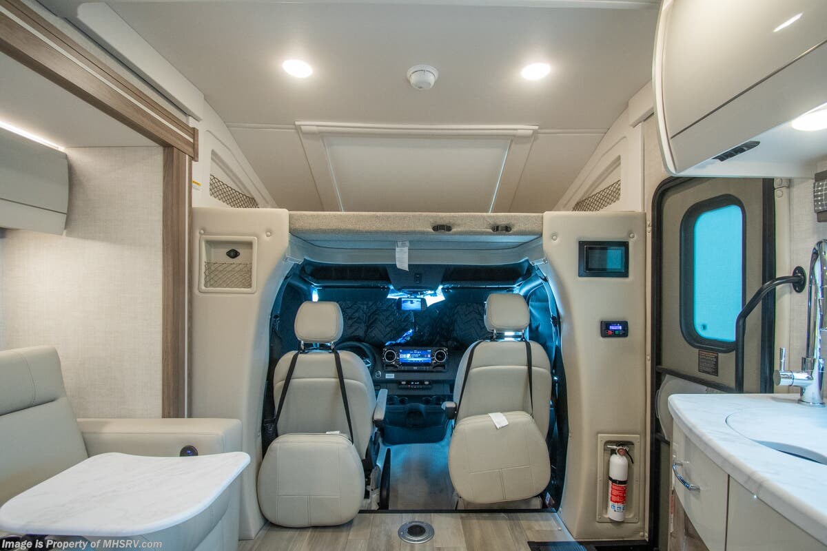 2026 Tiburon 24FB by Thor Motor Coach from Motor Home Specialist in Alvarado, Texas