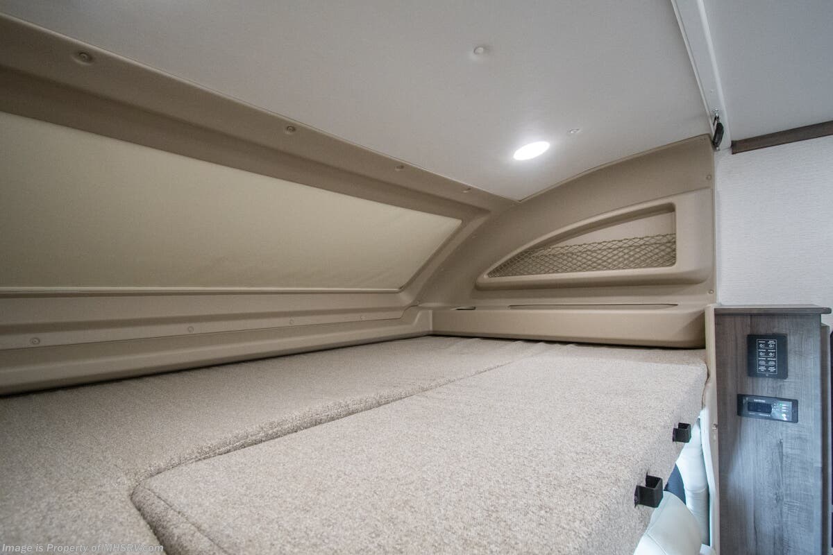 New 2026 Entegra Coach Accolade XL 37M available in Alvarado, Texas