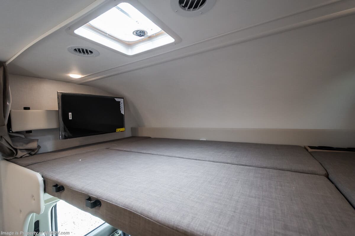 New 2026 Thor Motor Coach Chateau 28G available in Alvarado, Texas