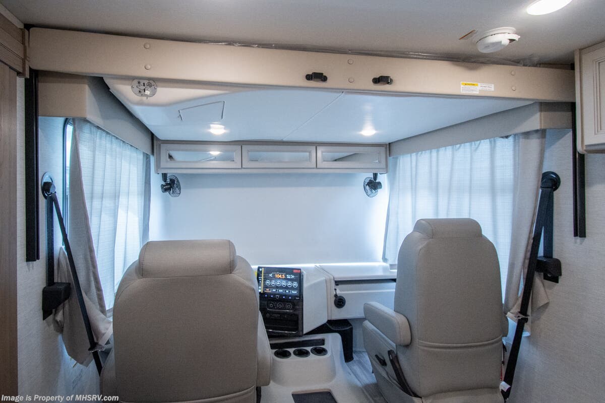 2026 Luminate GG35 by Thor Motor Coach from Motor Home Specialist in Alvarado, Texas