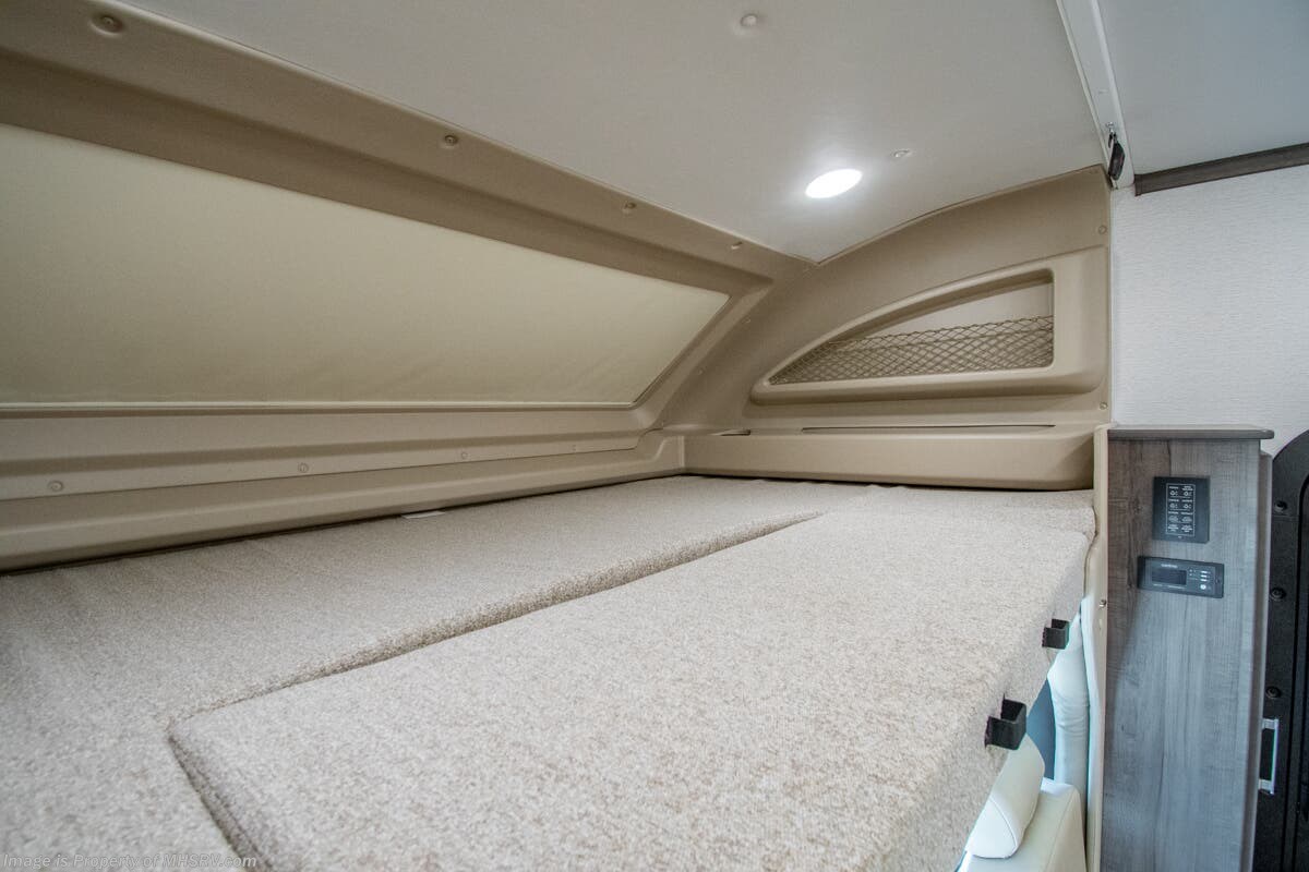 New 2026 Entegra Coach Accolade XL 37M available in Alvarado, Texas