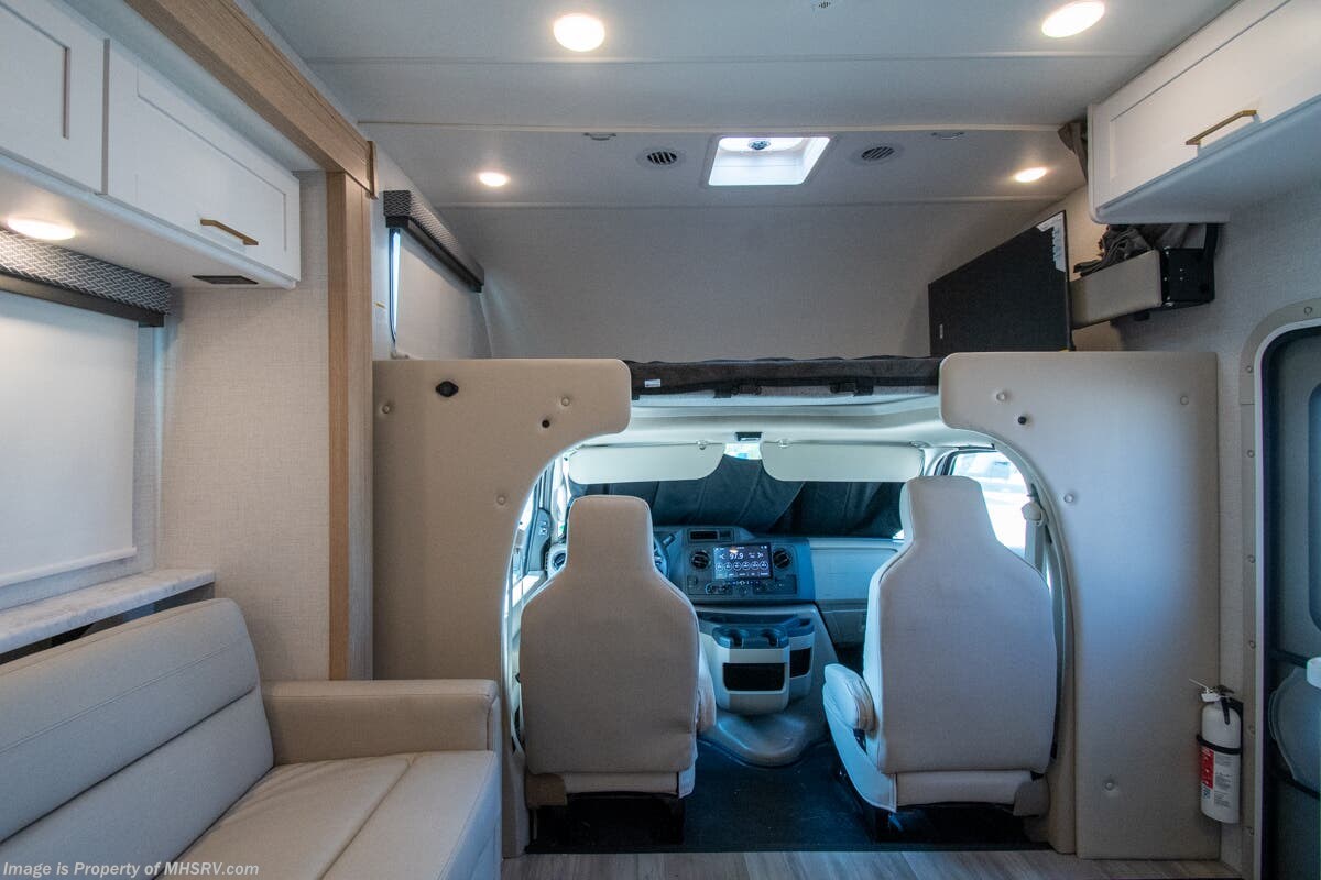 2026 Four Winds 31H by Thor Motor Coach from Motor Home Specialist in Alvarado, Texas