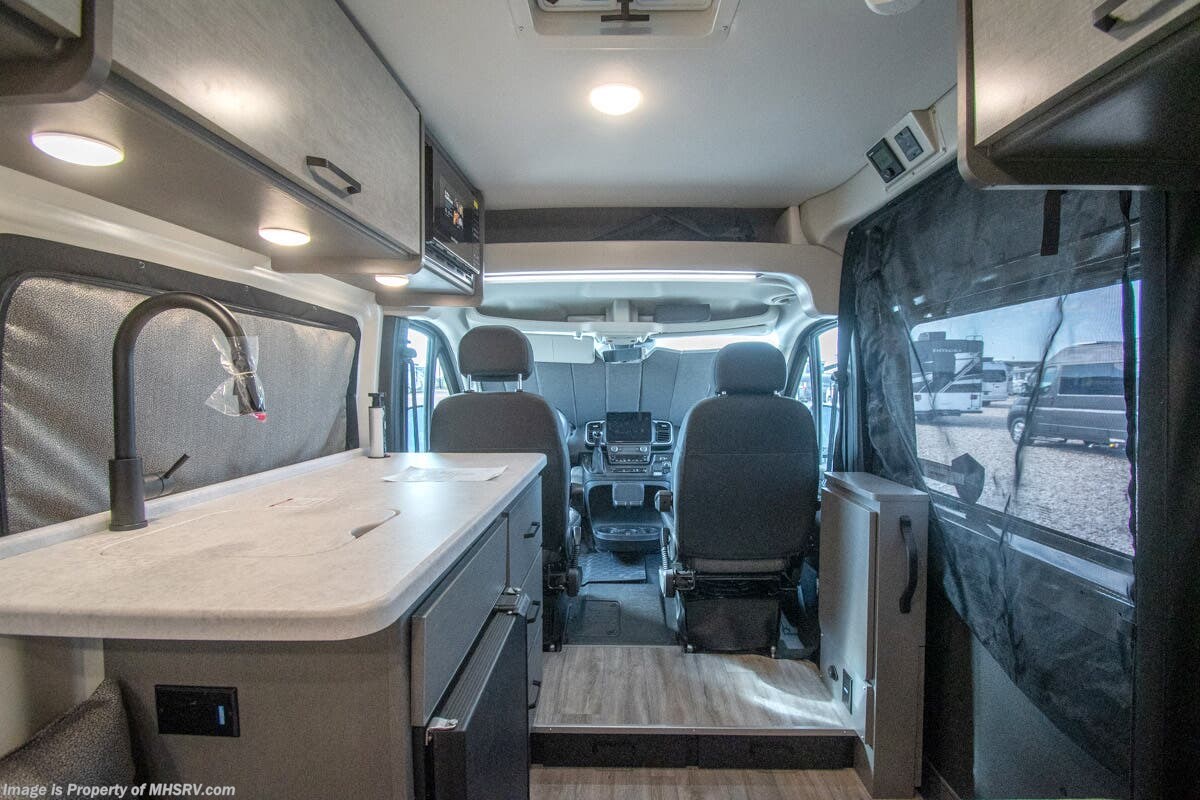 2026 Tellaro Sport 20L by Thor Motor Coach from Motor Home Specialist in Alvarado, Texas