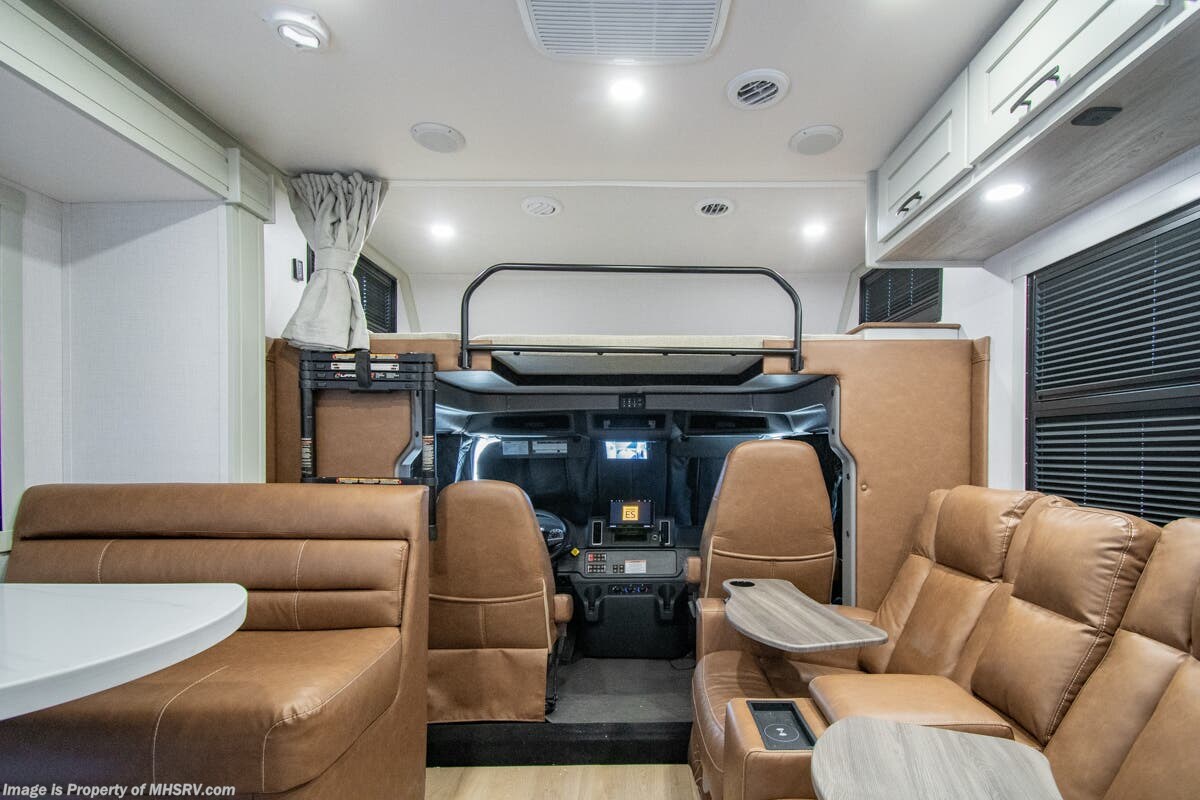 2026 Dynaquest XL 3200KD by Dynamax Corp from Motor Home Specialist in Alvarado, Texas