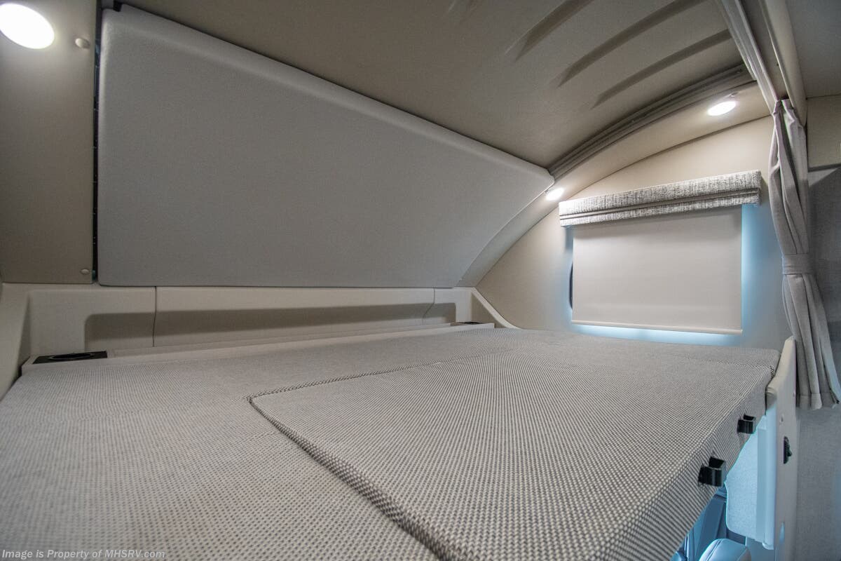 2026 Inception 38FX by Thor Motor Coach from Motor Home Specialist in Alvarado, Texas