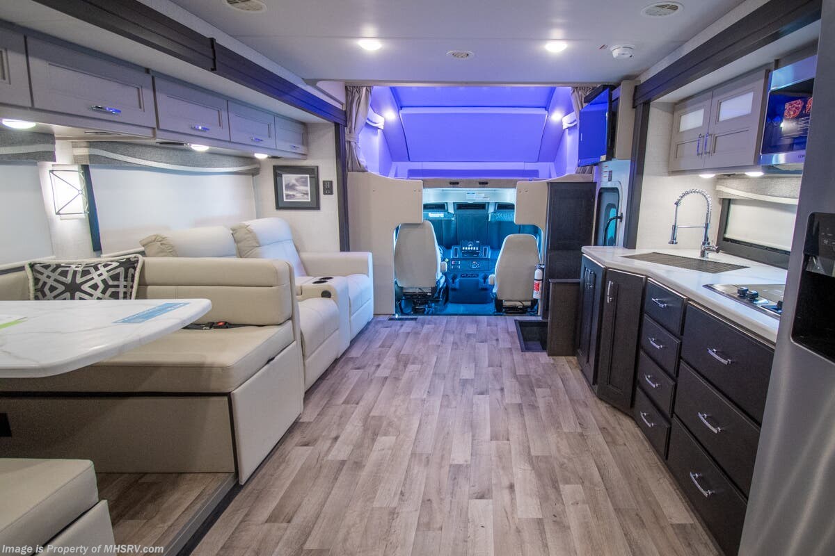 2026 Thor Motor Coach Pasadena 38XL - New Class C For Sale by Motor Home Specialist in Alvarado, Texas features Theater Seating, Bath & 1/2, Bunk Beds