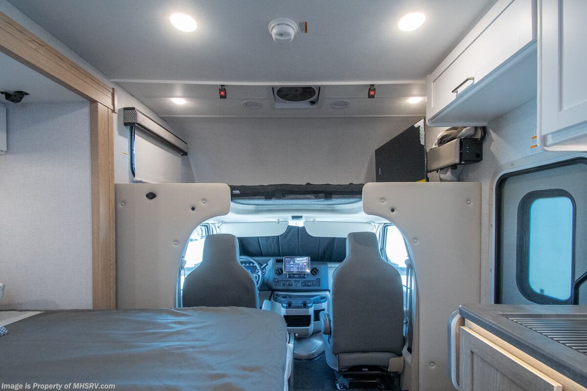 2026 Outlaw 29T by Thor Motor Coach from Motor Home Specialist in Alvarado, Texas