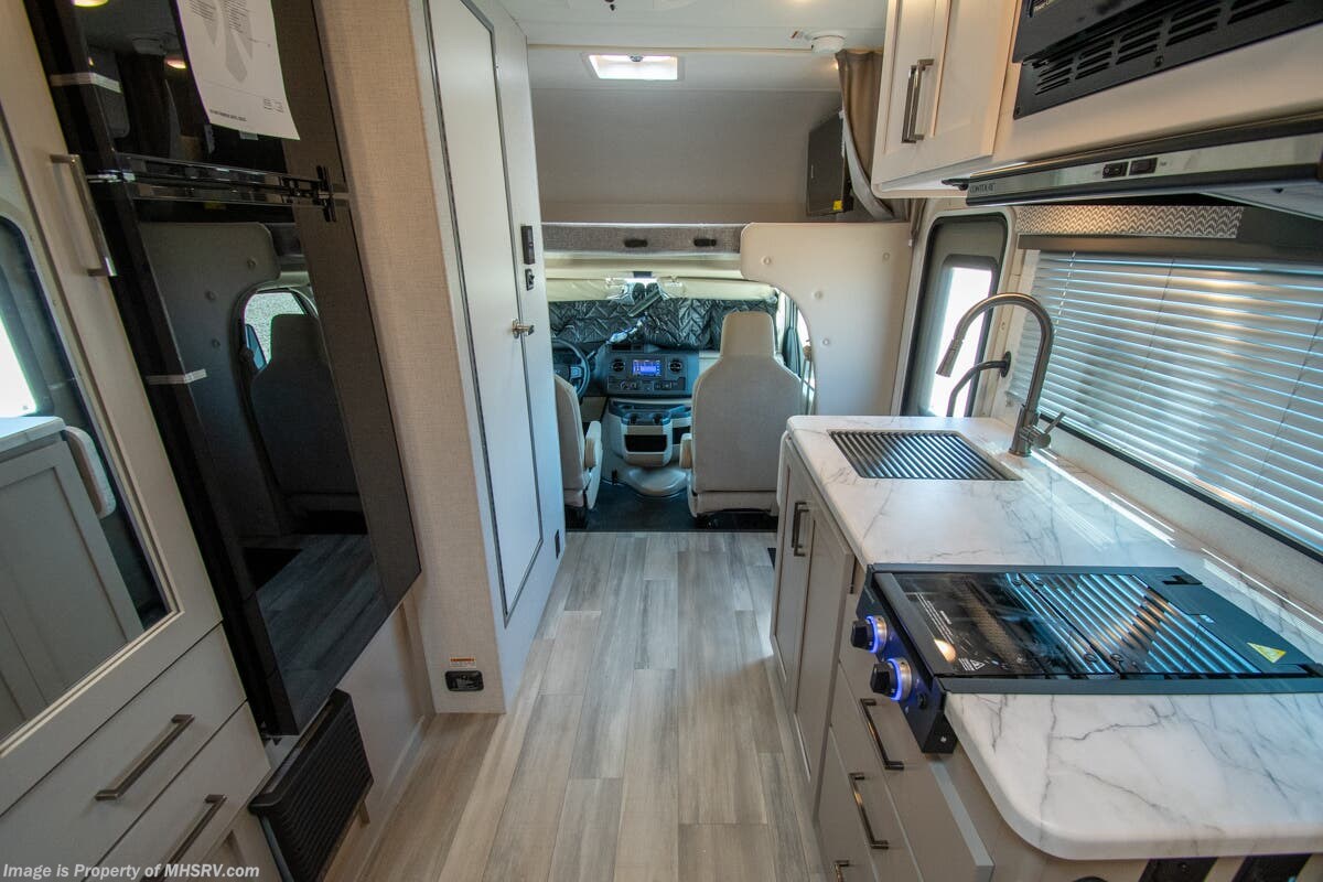 2026 Thor Motor Coach Geneva 19VT - New Class C For Sale by Motor Home Specialist in Alvarado, Texas