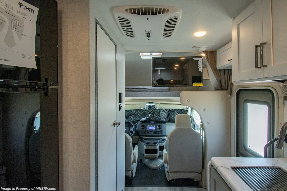 New 2026 Thor Motor Coach Geneva 19VT available in Alvarado, Texas