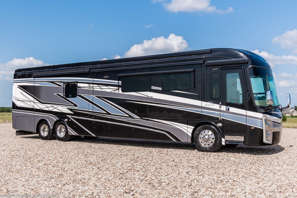 2022 Entegra Coach Aspire 44F Bath &amp; 1/2 RV W/ King Bed, Theater Seats, Onan 10KW Diesel Gen., Stack W/D &amp; More