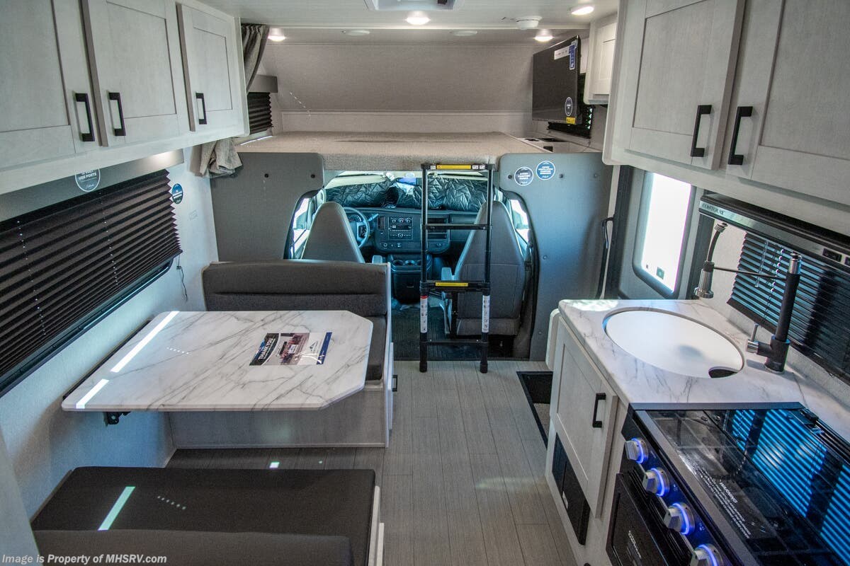 2026 East to West Entrada 210NS - New Class C For Sale by Motor Home Specialist in Alvarado, Texas